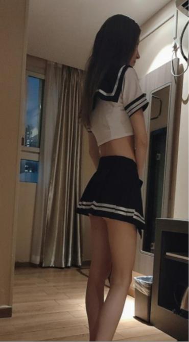 2020.11.11高颜值素素